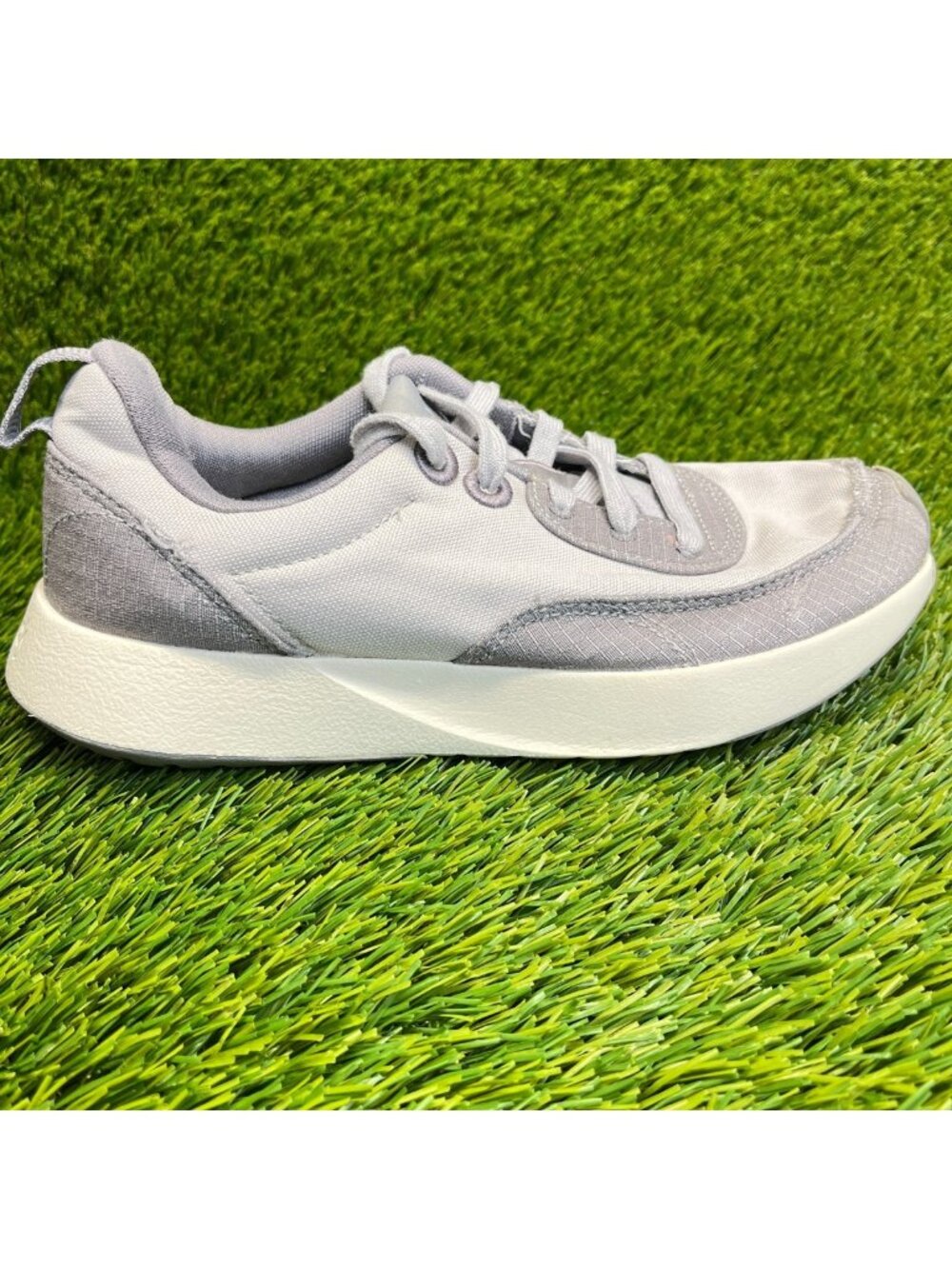 Allbirds Courier Womens Size 7 Gray Athletic Running Walking Shoes Sneakers